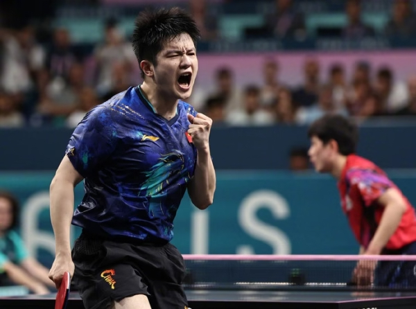 爱游戏体育-包含庐州雷霆队鏖战漠南金雕队，乒乓球常规赛惊险晋级，核心复出即建功。高压逼抢成功的词条