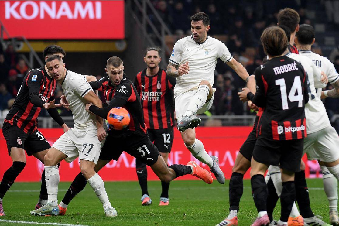 关于转折点！AC米兰门线救险；意大利杯转会期攻防权衡；管理层满意；纪律约束更严格的信息